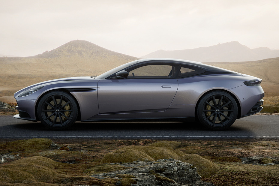 DB11 V12
