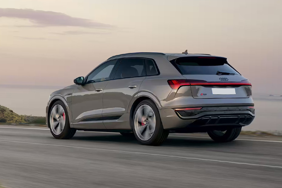 Q8 e-tron 50 Quattro