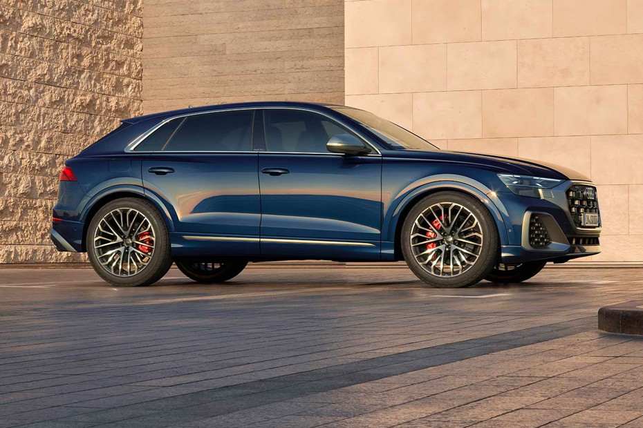 SQ8 V8 TFSI3996