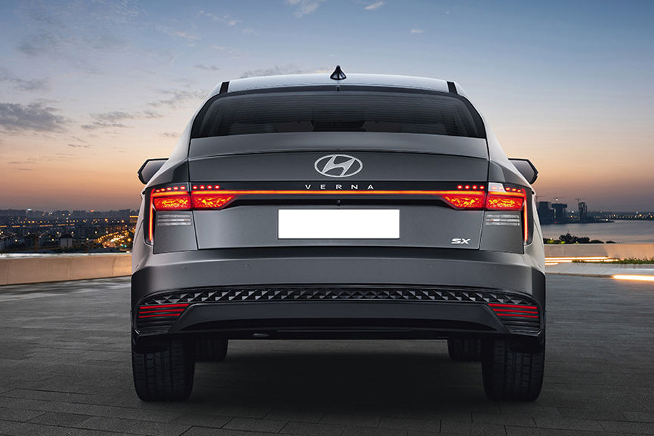 Verna 2023-2026 SX Opt IV
