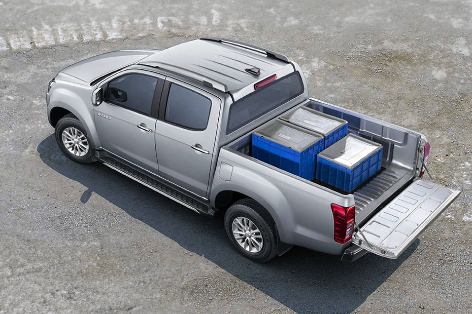 S-CAB Z 4x2 M