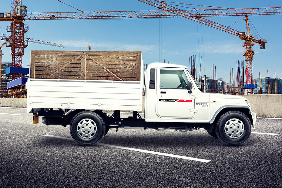 BOLERO PIK UP Extra Strong 4WD P