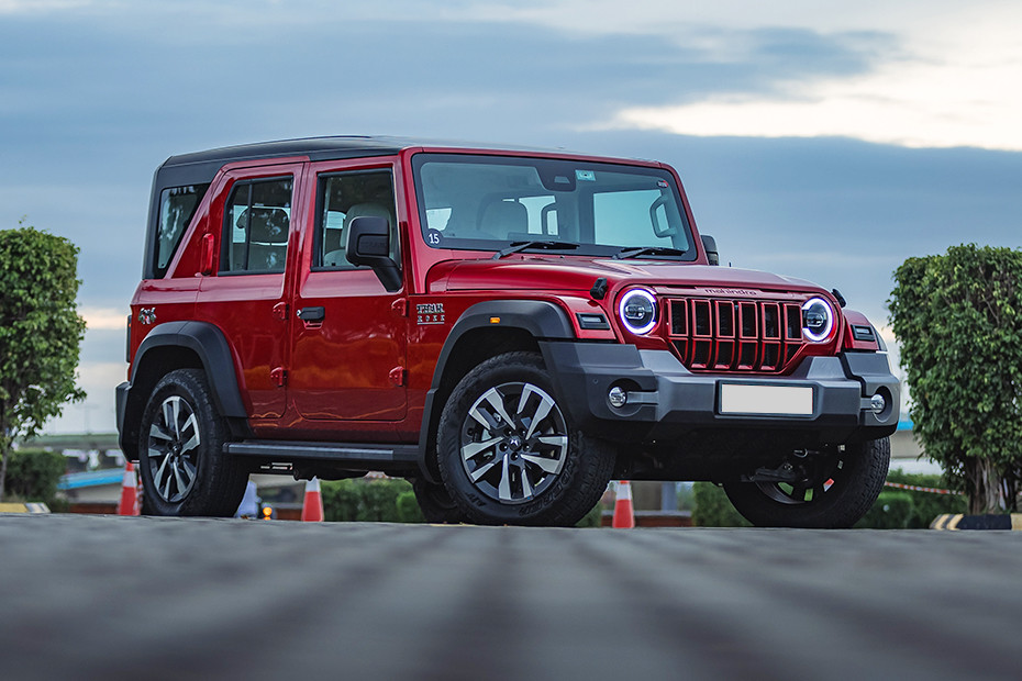 Thar ROXX AX7L 4WD Diese