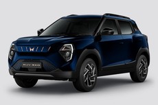 XUV 3XO EV AX5