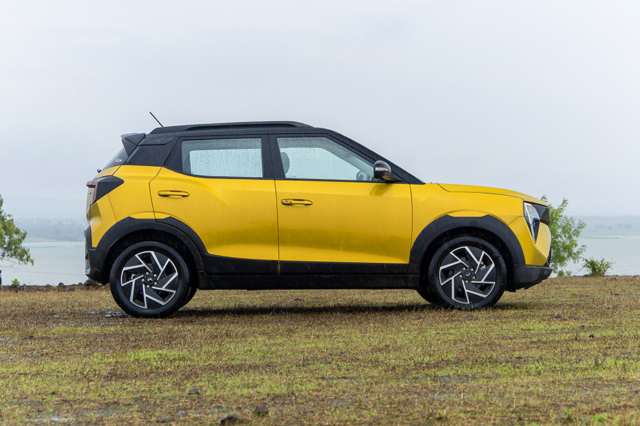 XUV 3XO AX5 A