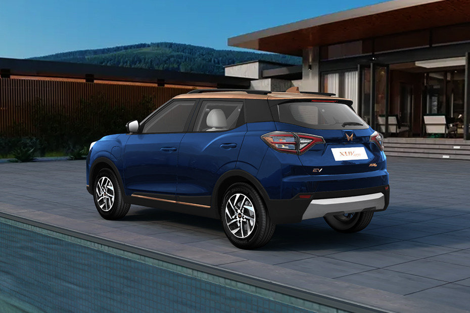 XUV400 EV EC Pro