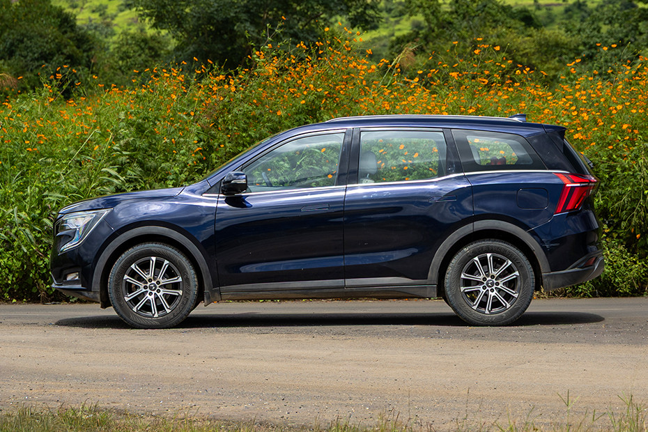 XUV700 MX E 5St