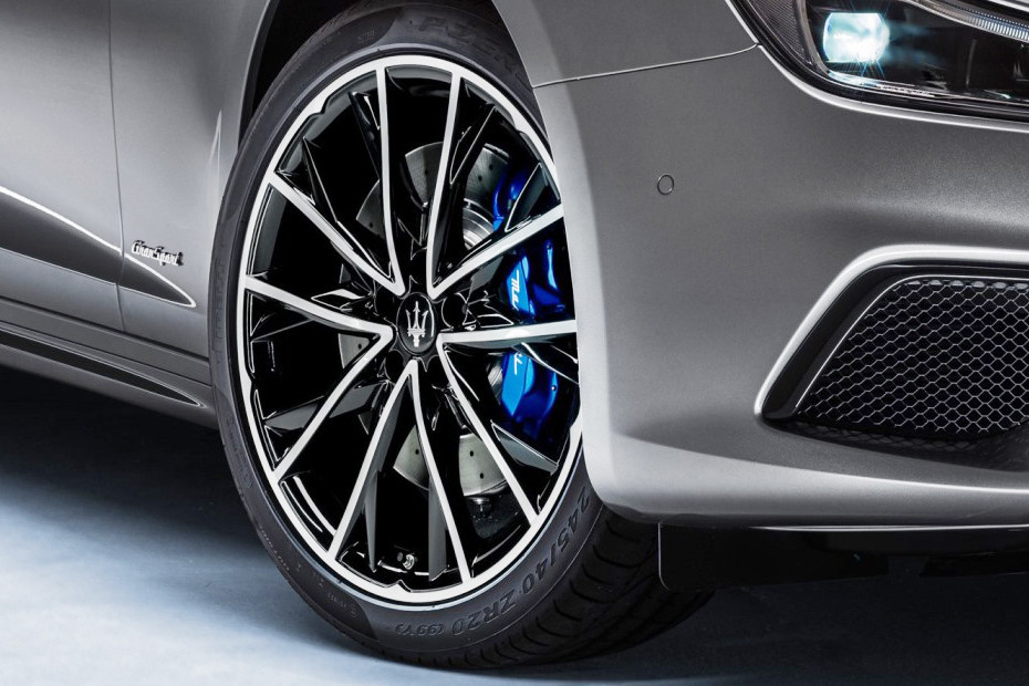Ghibli Hybrid GranSpor