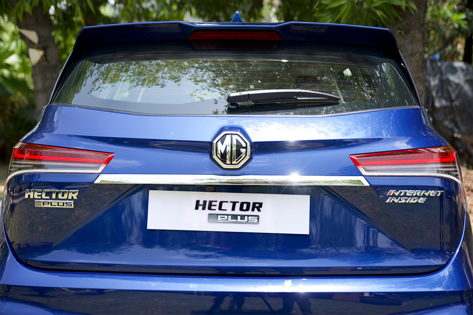 MG Hector Plus Sharp DC