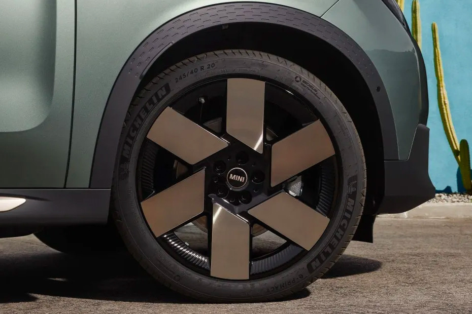Countryman Electric Favoured Pack