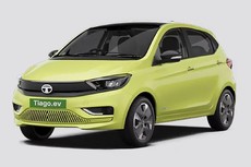 Tiago EV XT LR