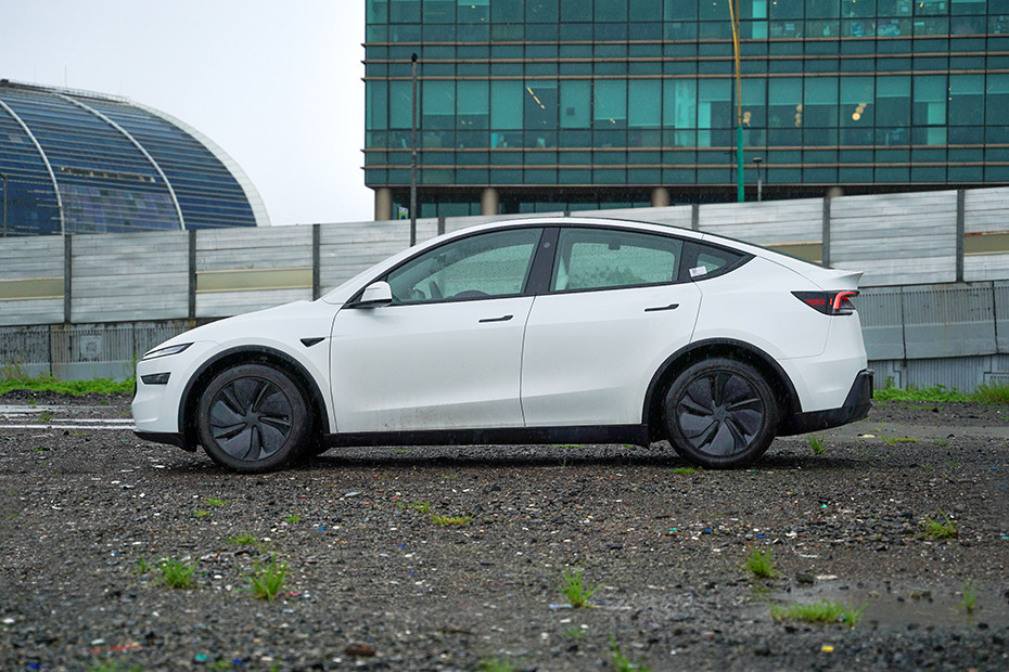 Model Y Long Range Premium RWD