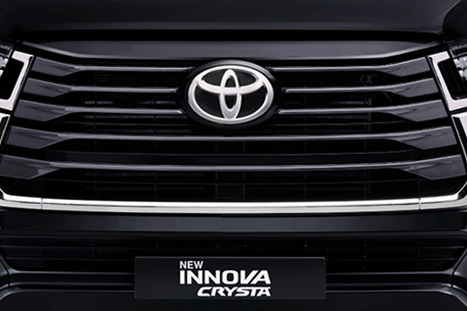 Innova Crysta 2020-2022 2.4 G 7 STR