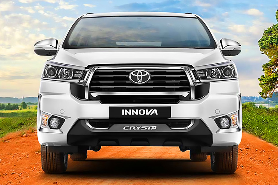 Innova Crysta 2.4 GX 8St